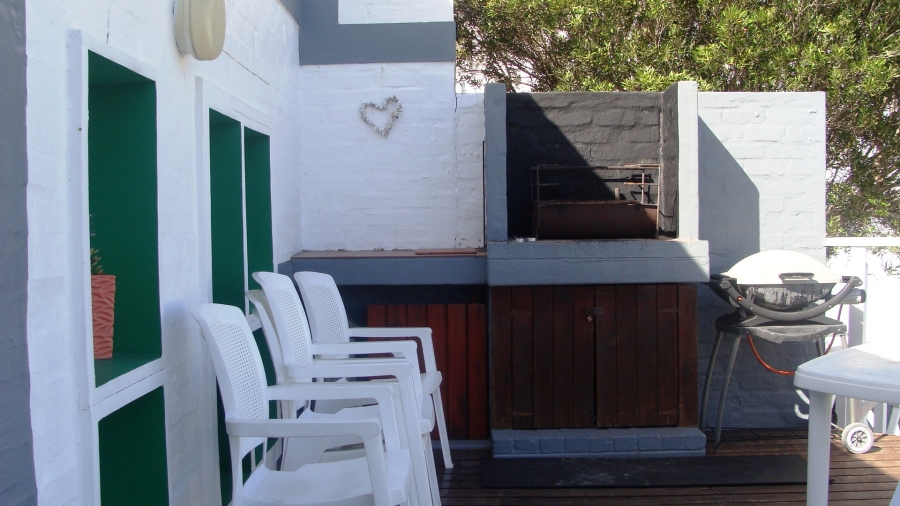 3 Bedroom Property for Sale in Stilbaai Wes Western Cape